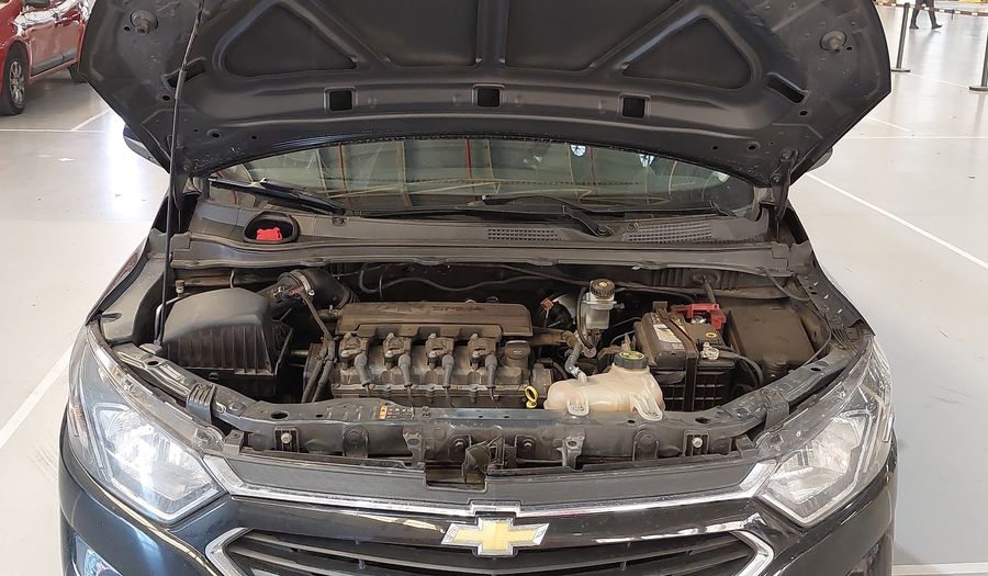 Chevrolet Onix MPFI LTZ Hatchback 2017