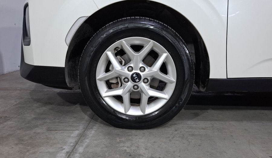 Kia Soul 1.6 LX Suv 2020