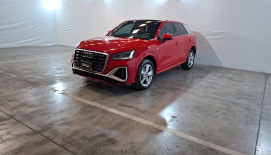 Audi • Q2
