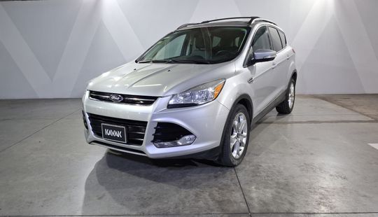 Ford • Escape