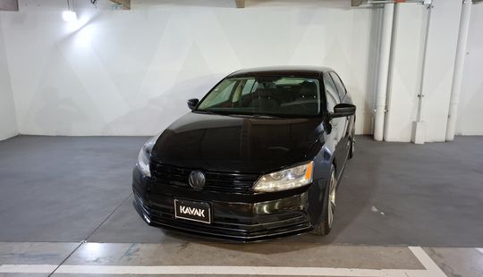 Volkswagen • Jetta