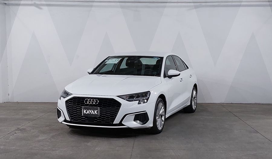 Audi A3 1.4 35 TFSI DYNAMIC AUTO Sedan 2022