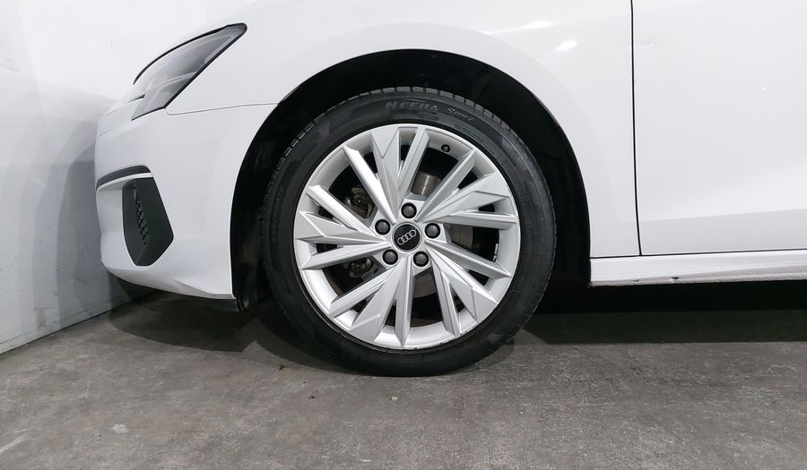 Audi A3 1.4 35 TFSI DYNAMIC AUTO Sedan 2022