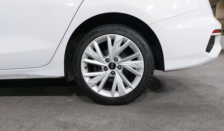 Audi A3 1.4 35 TFSI DYNAMIC AUTO Sedan 2022