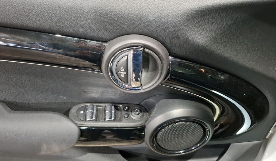 Mini Cooper 1.5 COOPER CLASSIC DCT Hatchback 2023