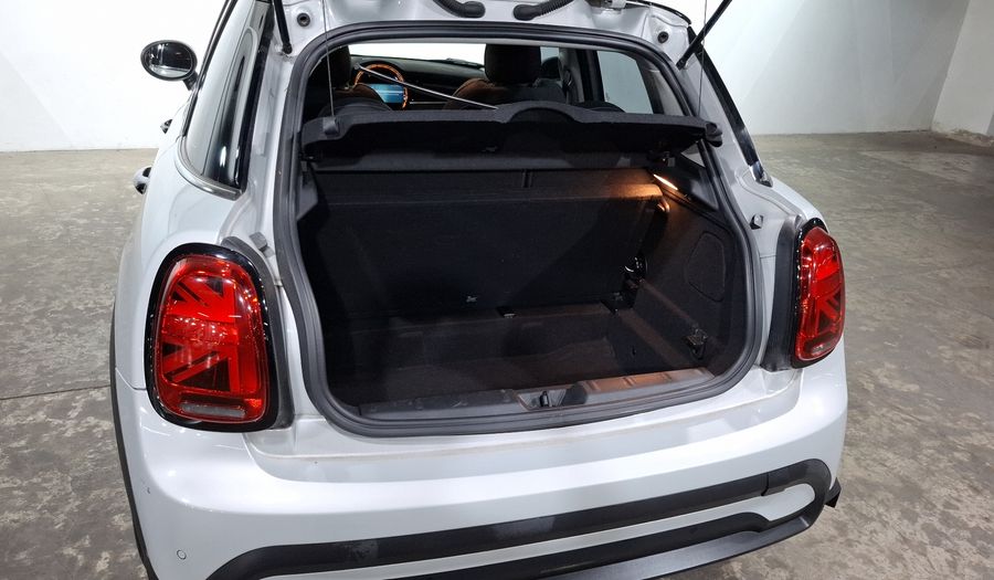 Mini Cooper 1.5 COOPER CLASSIC DCT Hatchback 2023