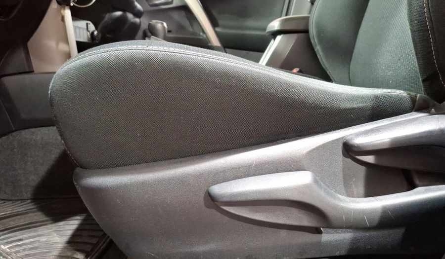 Toyota Rav4 2.5 XLE AT Suv 2013