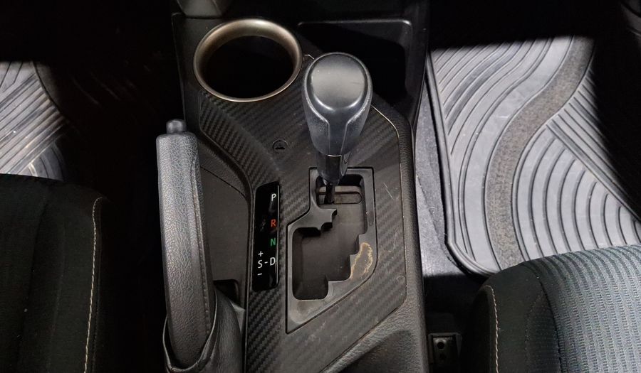 Toyota Rav4 2.5 XLE AT Suv 2013