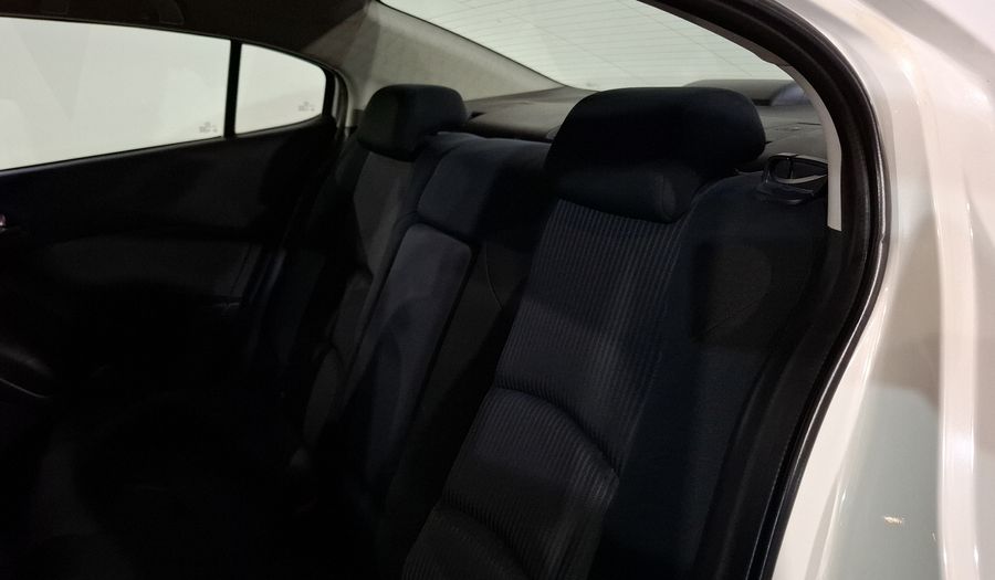 Mazda 3 2.0 SEDAN I TOURING TA Sedan 2014