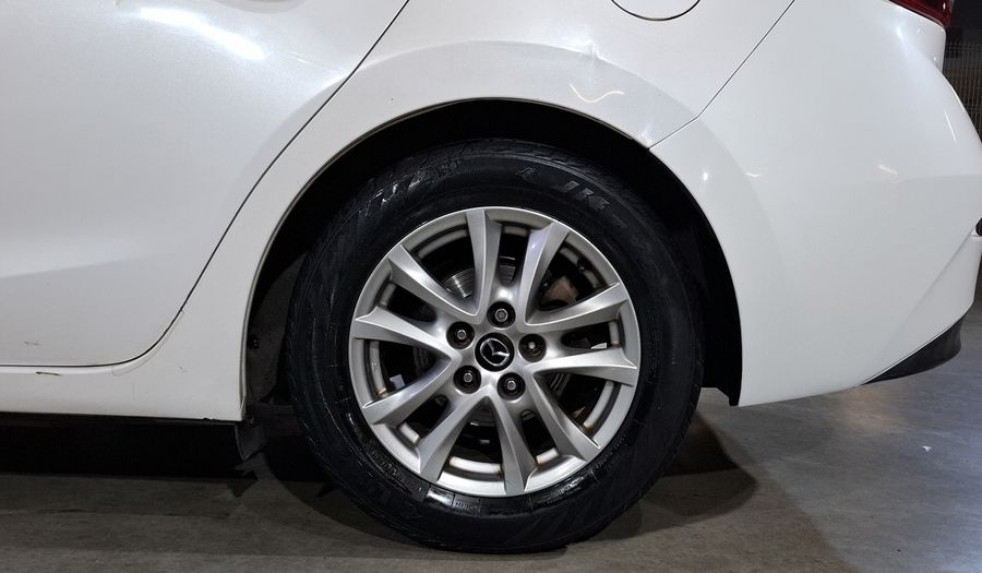 Mazda 3 2.0 SEDAN I TOURING TA Sedan 2014