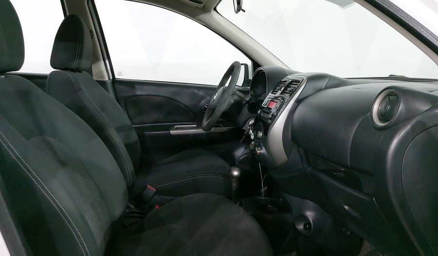 Nissan March 1.6 ADVANCE AT Hatchback 2017