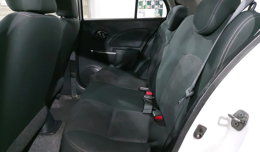 Nissan March 1.6 ADVANCE AT Hatchback 2017