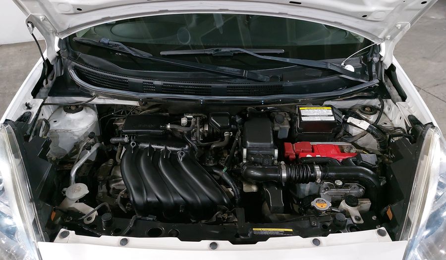 Nissan March 1.6 ADVANCE AT Hatchback 2017