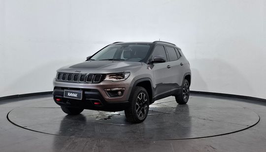 Jeep • Compass