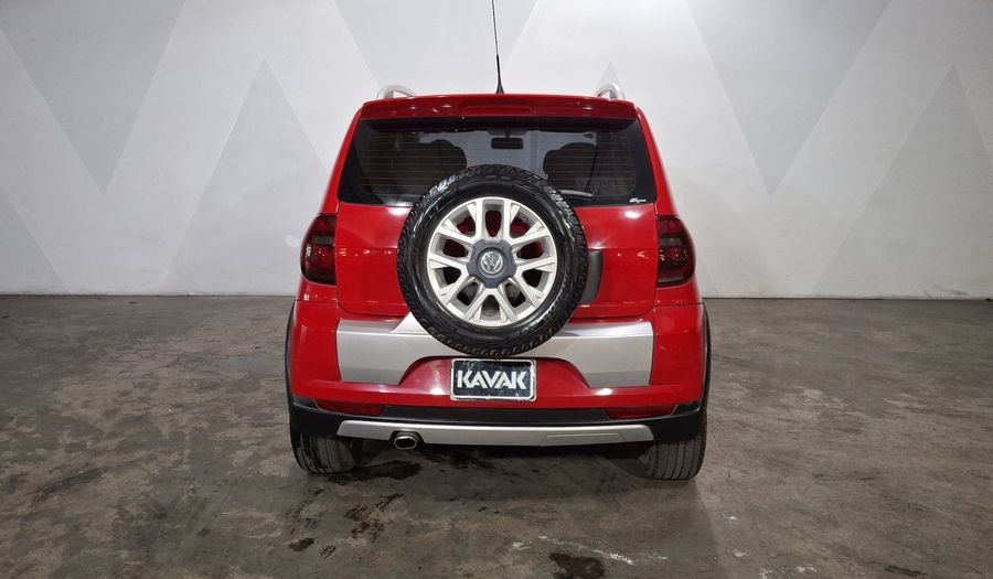 Volkswagen Crossfox 1.6 CROSSFOX BASE MT Hatchback 2013