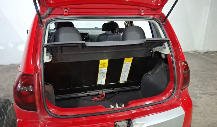 Volkswagen Crossfox 1.6 CROSSFOX BASE MT Hatchback 2013