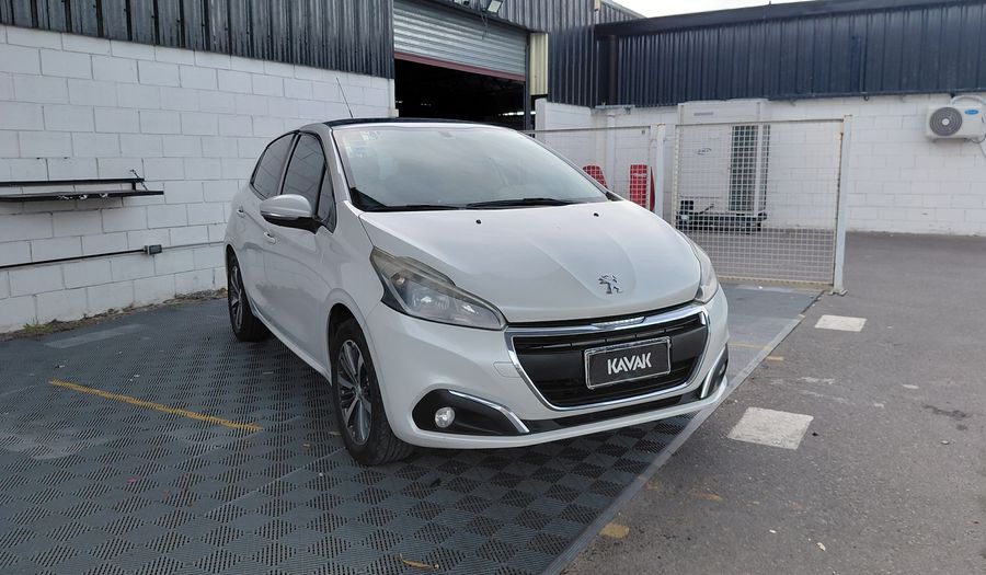 Peugeot 208 1.6 ALLURE Hatchback 2017