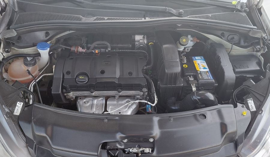 Peugeot 208 1.6 ALLURE Hatchback 2017