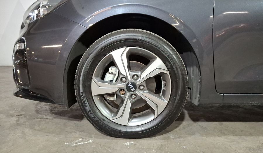 Kia Forte 2.0 EX IVT Hatchback 2020