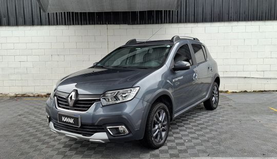 Renault • Sandero Stepway