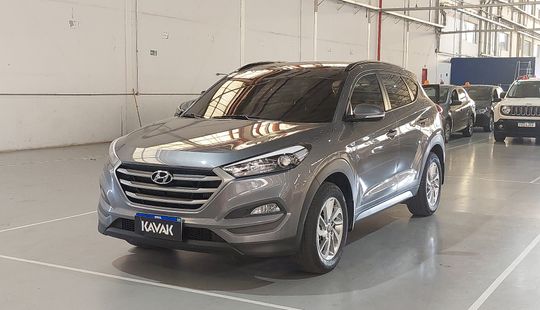Hyundai • Tucson