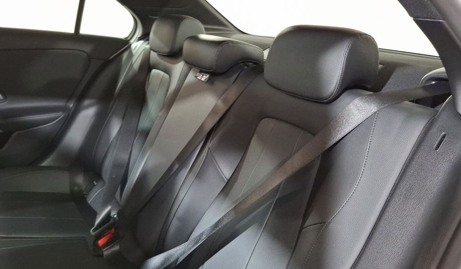 Mercedes Benz Clase A 1.3 200 PROGRESSIVE DCT Sedan 2021