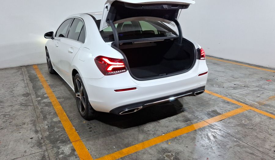 Mercedes Benz Clase A 1.3 200 PROGRESSIVE DCT Sedan 2021