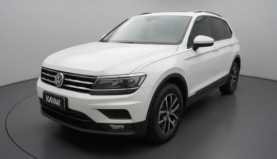 Volkswagen • Tiguan
