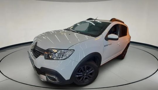 Renault • Sandero Stepway