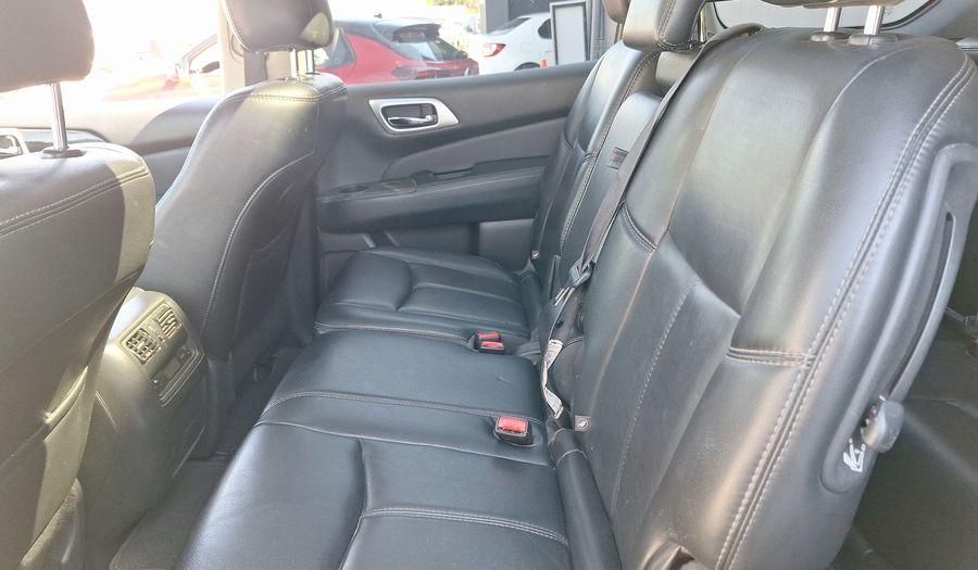 Nissan Pathfinder 3.5 ADVANCE CVT 4WD Suv 2017