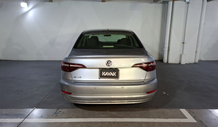 Volkswagen Jetta 1.4 TRENDLINE AUTO Sedan 2021