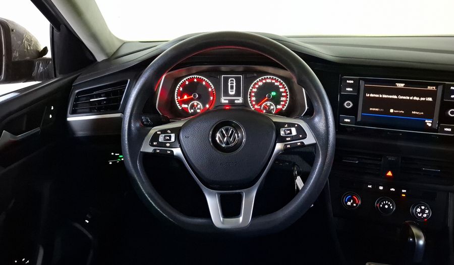 Volkswagen Jetta 1.4 TRENDLINE AUTO Sedan 2021