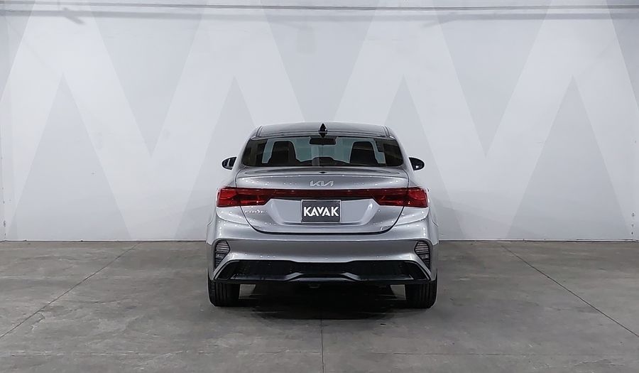 Kia Forte 2.0 L Sedan 2023