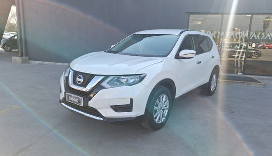 Nissan • X-Trail