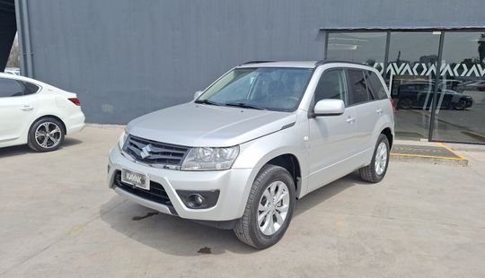 Suzuki • GrandNomade