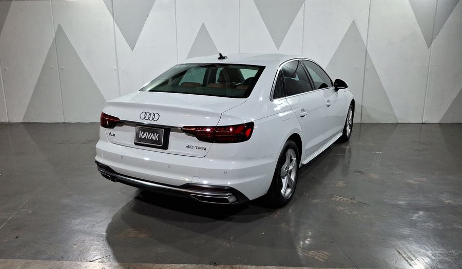 Audi A4 2.0 MHEV 40 TFSI SELECT DCT Sedan 2021