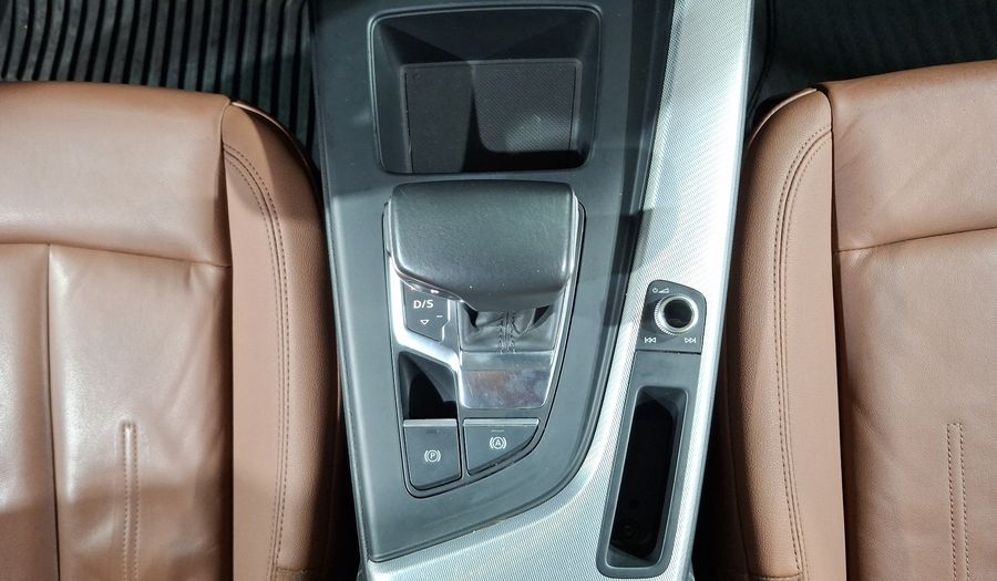 Audi A4 2.0 MHEV 40 TFSI SELECT DCT Sedan 2021