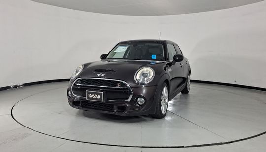 Mini • Cooper S