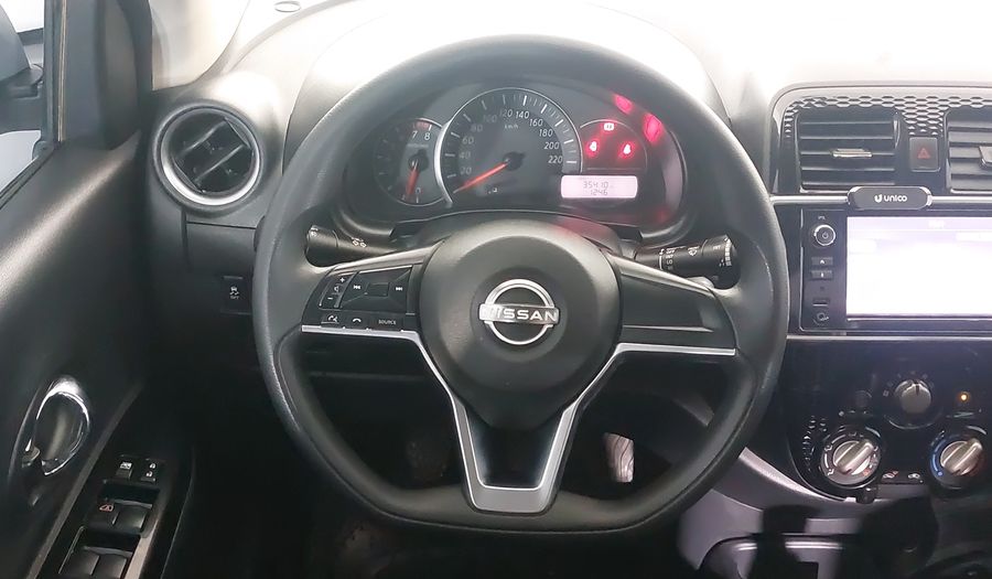 Nissan March 1.6 ADVANCE Hatchback 2024