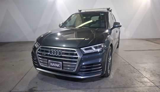 Audi • SQ5