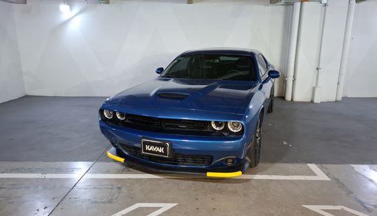 Dodge • Challenger