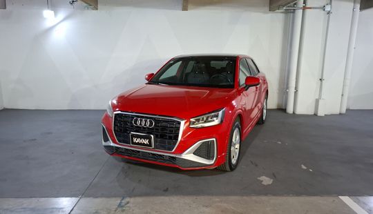 Audi • Q2