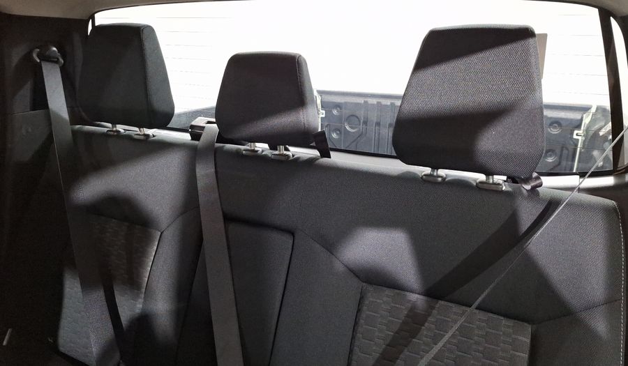 Mitsubishi L200 2.4 GLX GASOLINA Pickup 2025