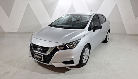 2022 • 39,387 km • Automático