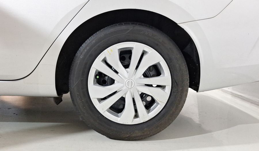 Nissan Versa 1.6 SENSE CVT Sedan 2022