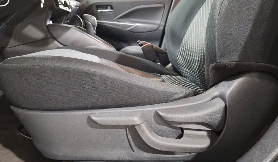 Nissan Versa 1.6 SENSE CVT Sedan 2022