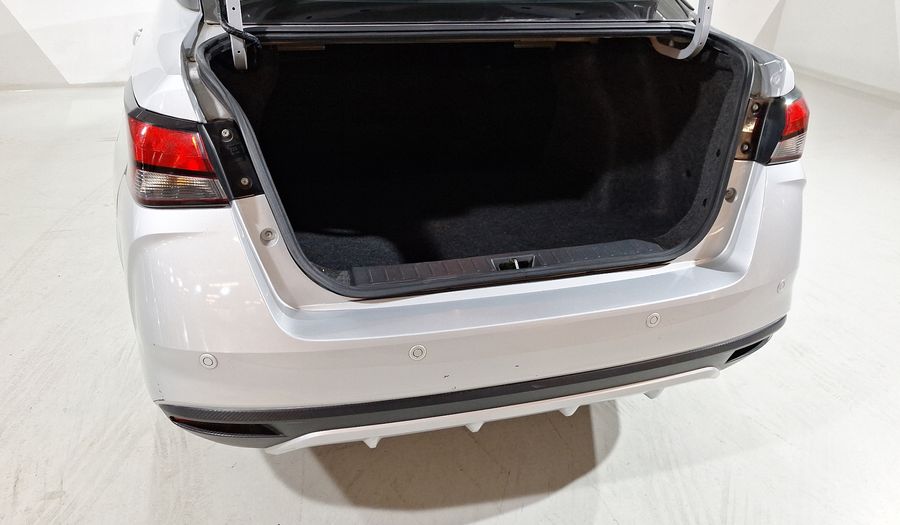 Nissan Versa 1.6 SENSE CVT Sedan 2022