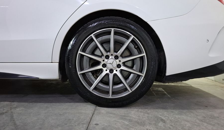 Mercedes Benz Clase C 2.0 MHEV MERCEDES-AMG 43 AUTO 4MATIC Sedan 2024