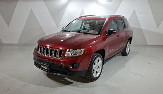 Jeep • Compass