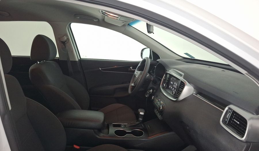 Kia Sorento 2.4 LX AUTO Suv 2020